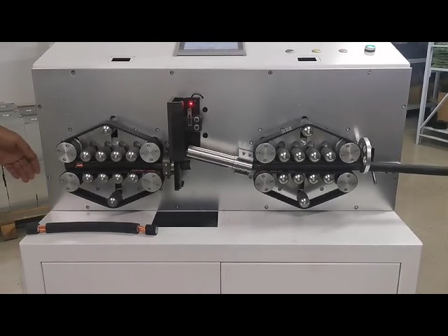 全自動電腦化大型方形電線剝線機 | 最大150mm²